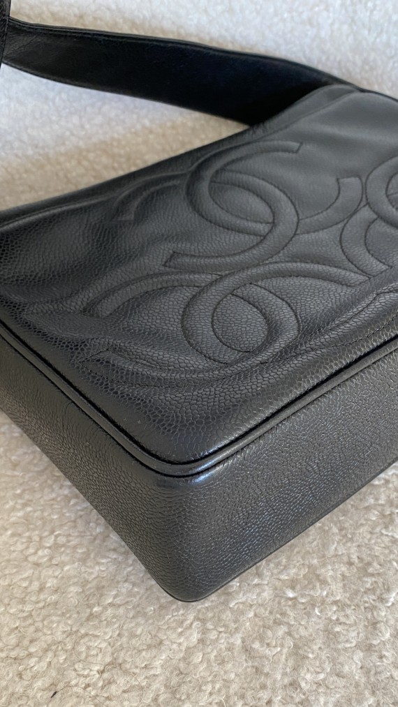 Chanel Shoulder Bag Caviar Leather