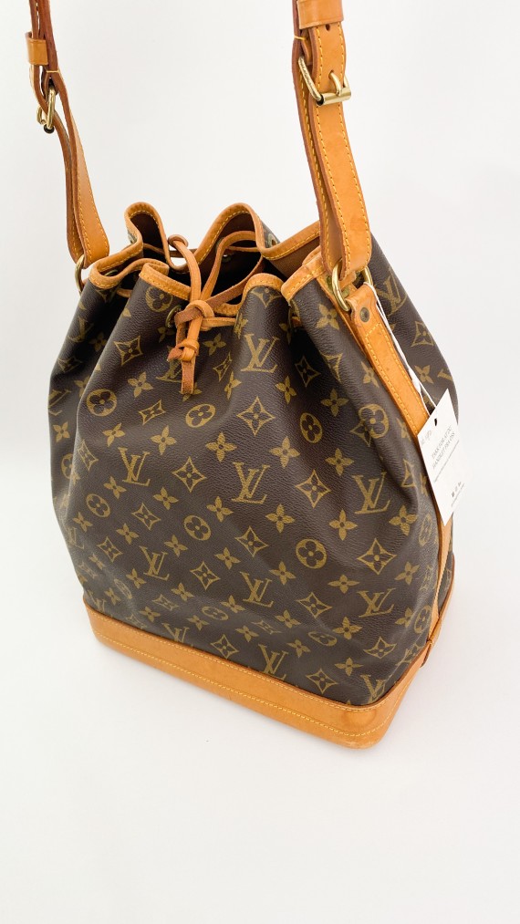 Louis Vuitton Noé GM Shoulder Bag
