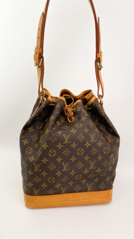Louis Vuitton Noé GM Shoulder Bag
