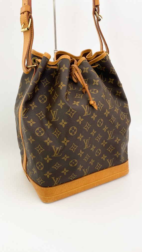 Louis Vuitton Noé GM Shoulder Bag