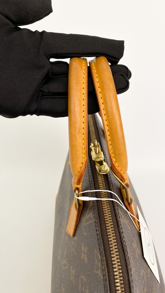 Louis Vuitton Alma PM Bag