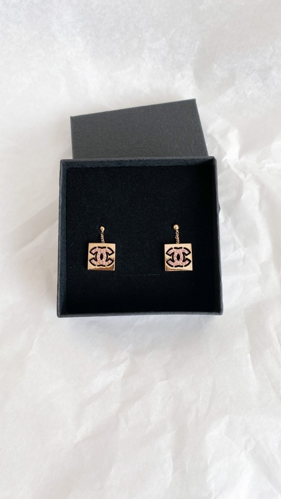 Chanel Øredobber