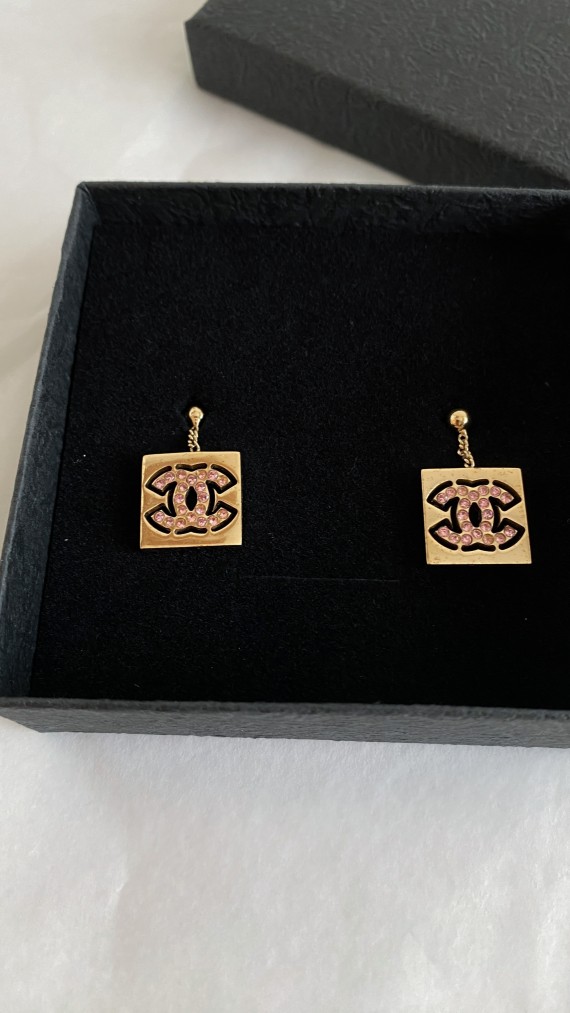 Chanel Øredobber