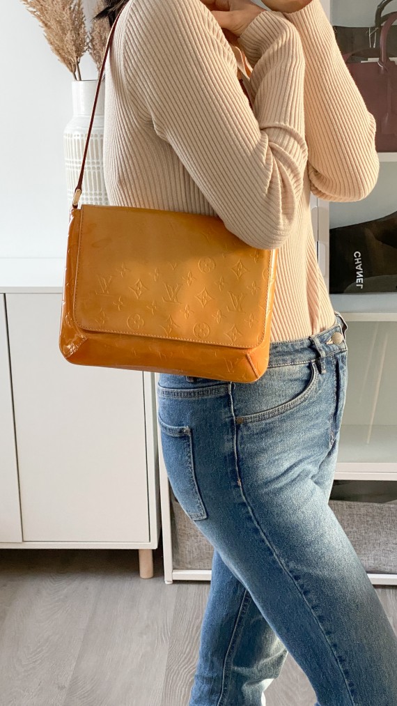 Louis Vuitton Vernis Shoulder Bag