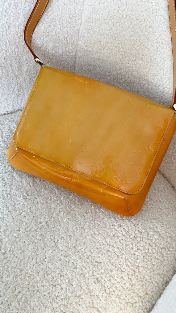Louis Vuitton Vernis Shoulder Bag