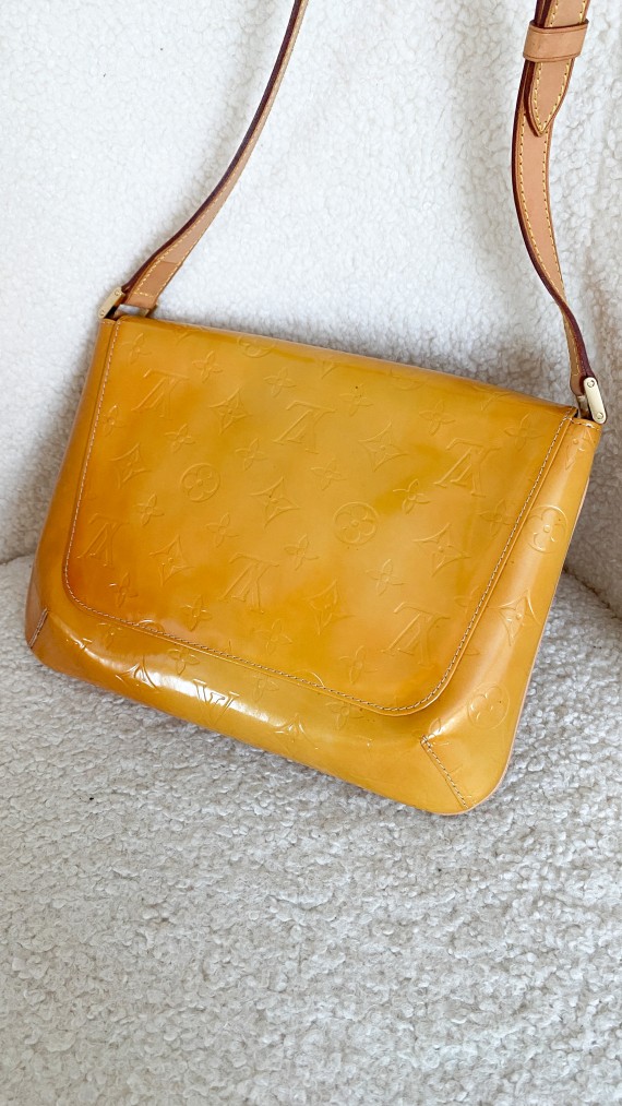 Louis Vuitton Vernis Shoulder Bag