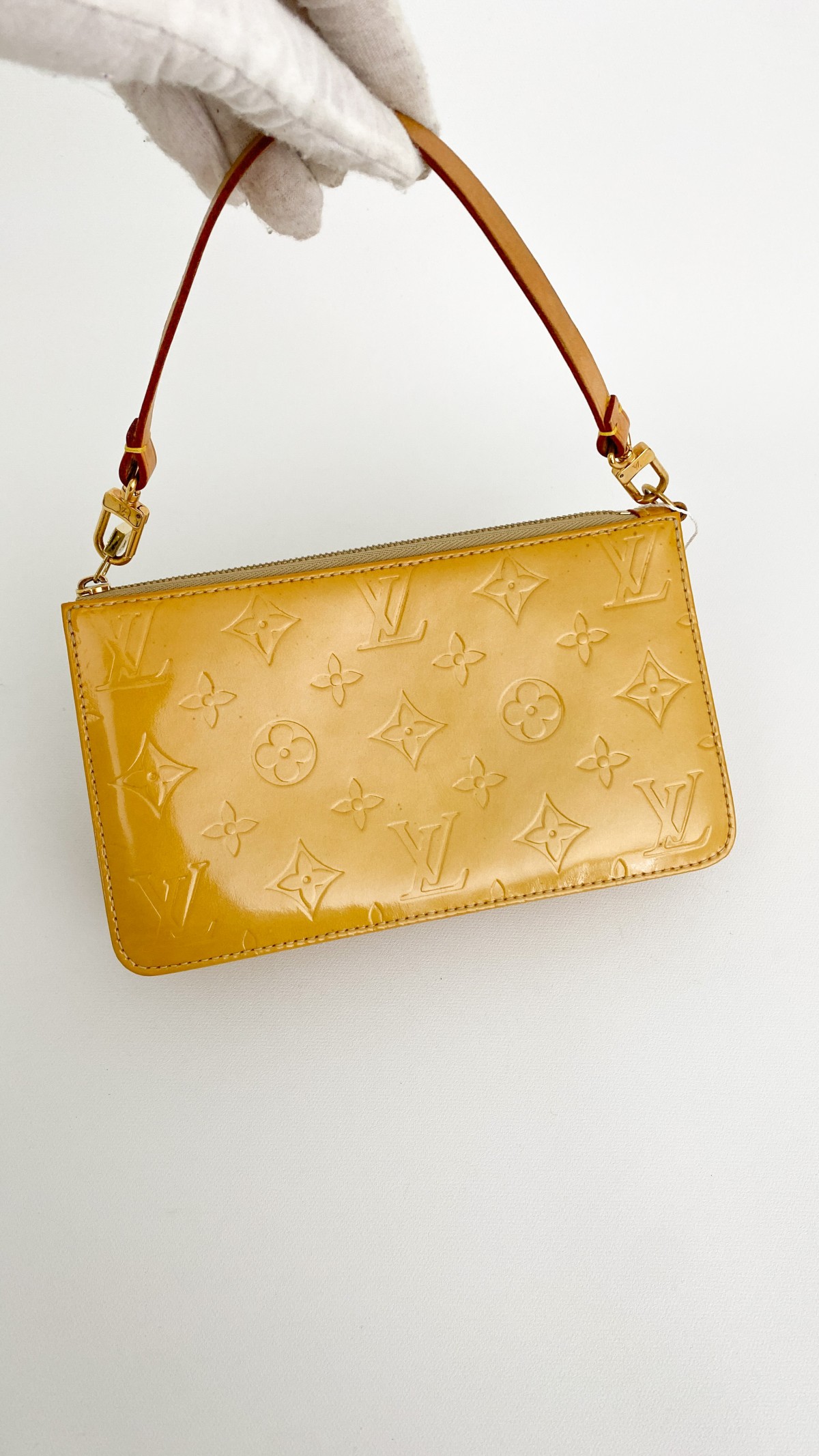 Louis Vuitton Vintage Mango Monogram Vernis Lexington Pochette