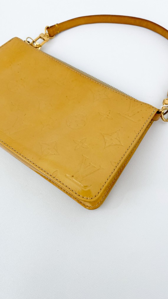 Louis Vuitton Vernis Pochette Bag