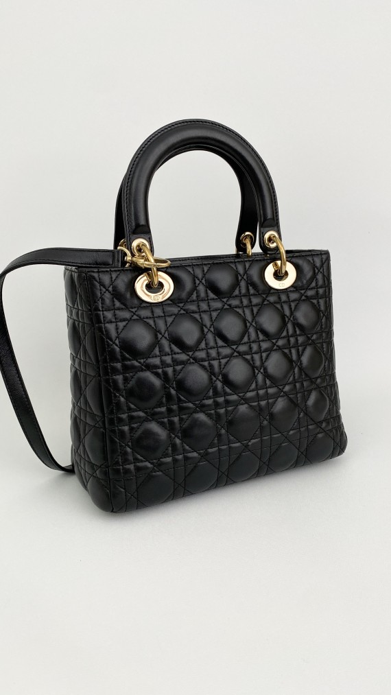 Lady Dior Medium Pearl Shoulder bag