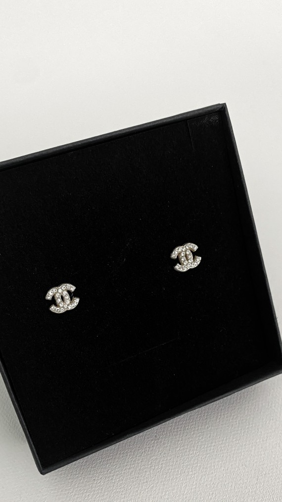 Chanel Øredobber