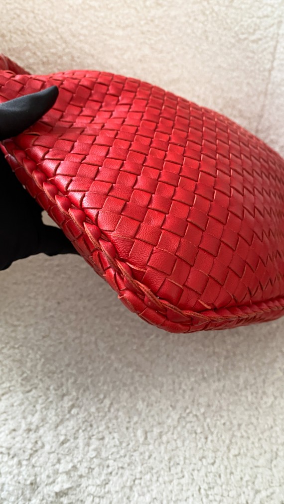 Bottega Veneta Hobo Bag Size Large