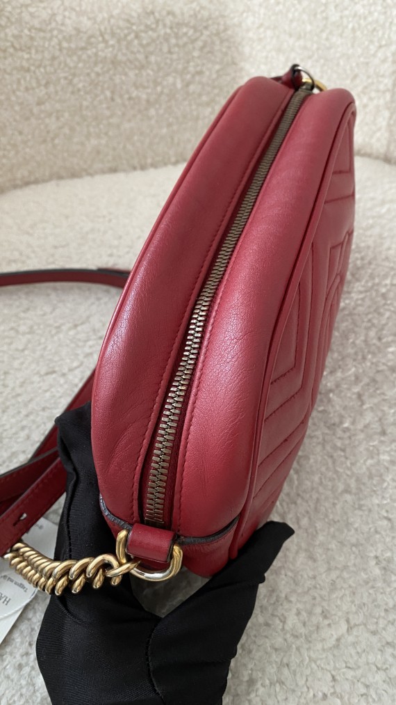 Gucci Marmont Shoulder Bag Size Small