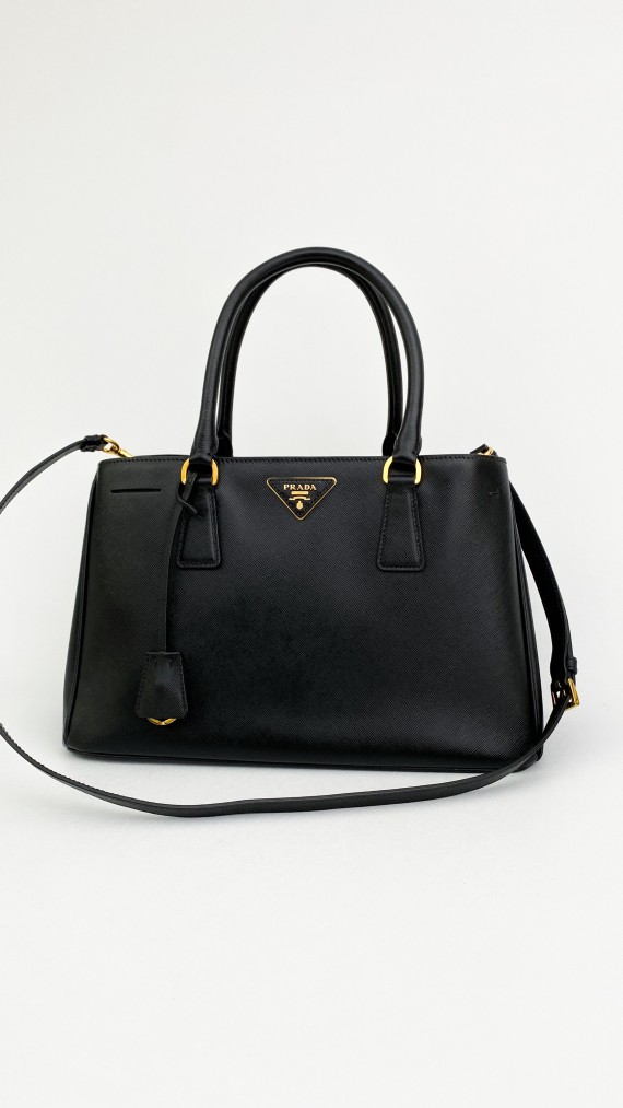 Prada Saffiano Galleria Shoulder Bag