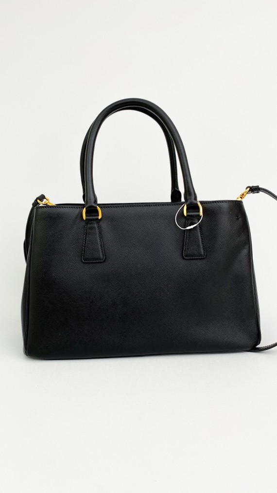 Prada Saffiano Galleria Shoulder Bag