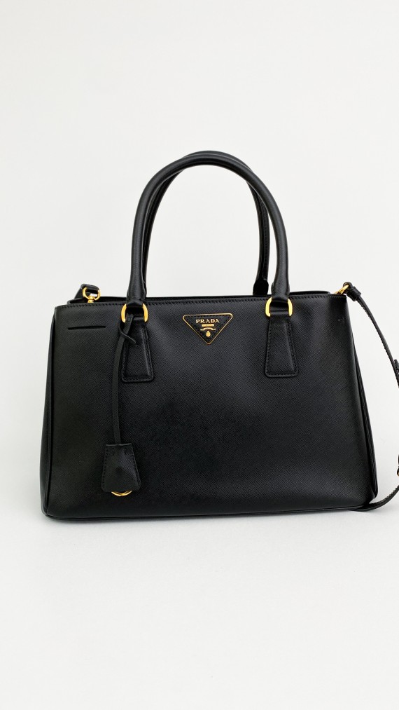 Prada Saffiano Galleria Shoulder Bag