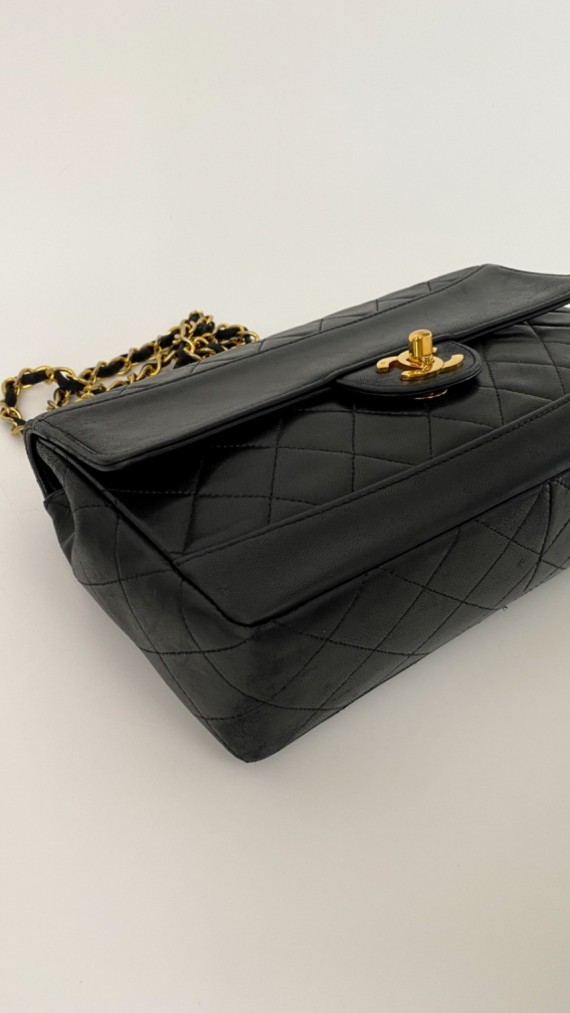 Chanel Classic Flap Bag m. Lommbok