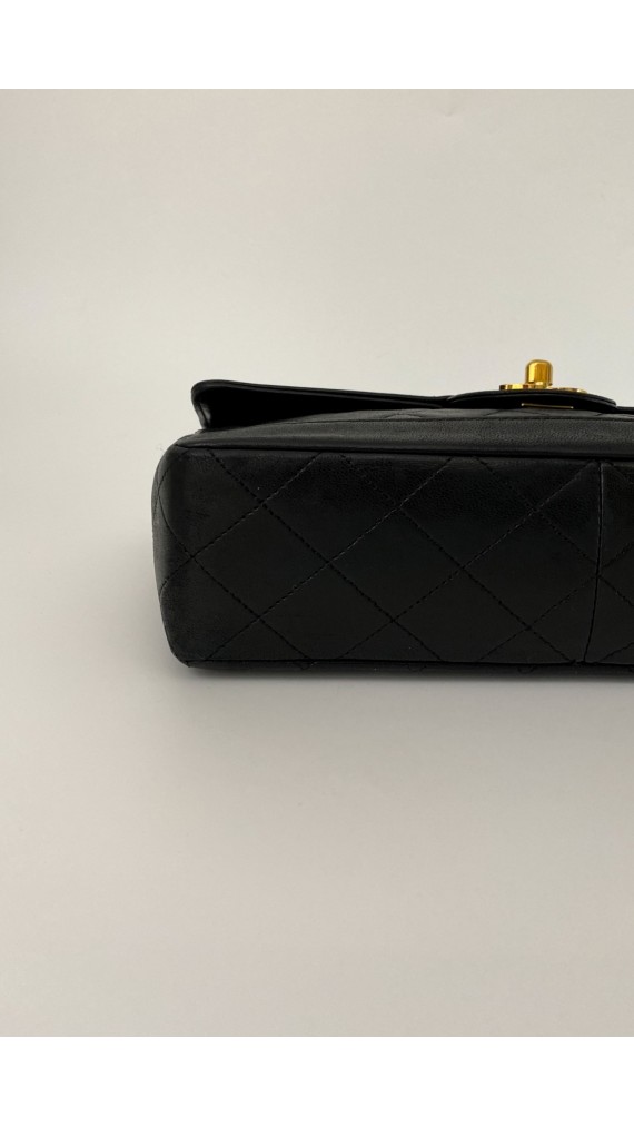 Chanel Classic Flap Bag m. Lommbok