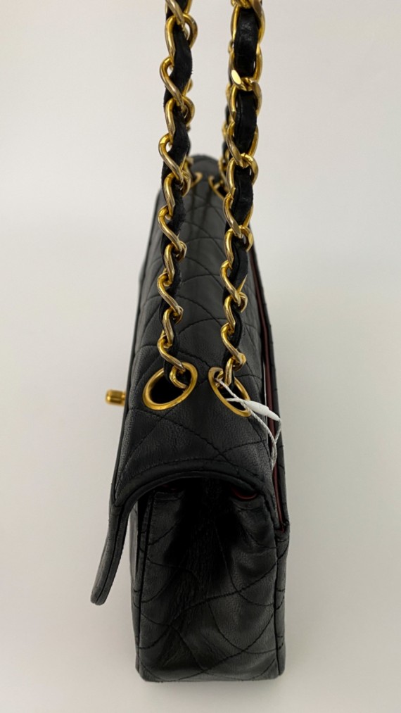 Chanel Classic Flap Bag m. Lommbok