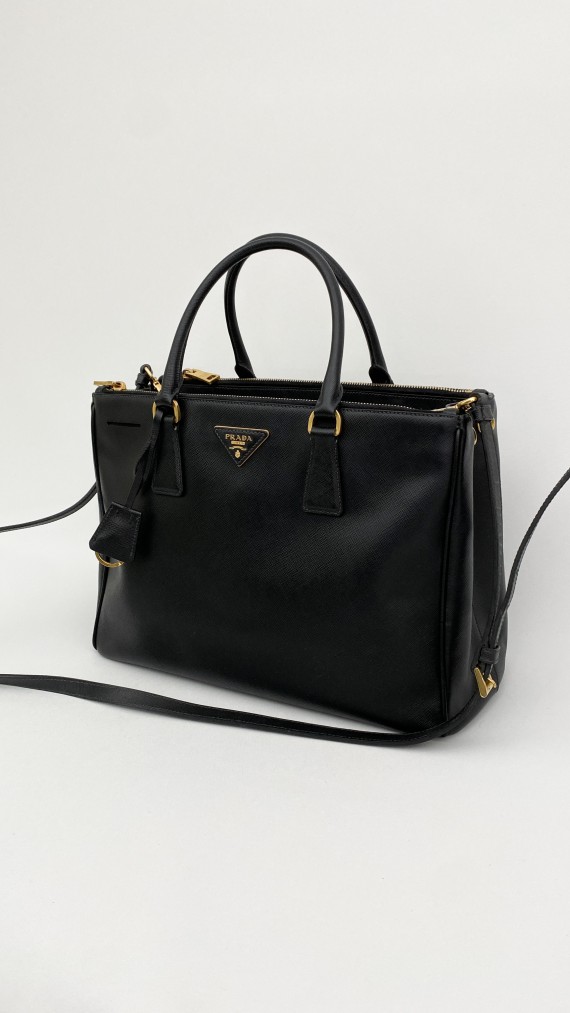 Prada Saffiano Bag Size Medium