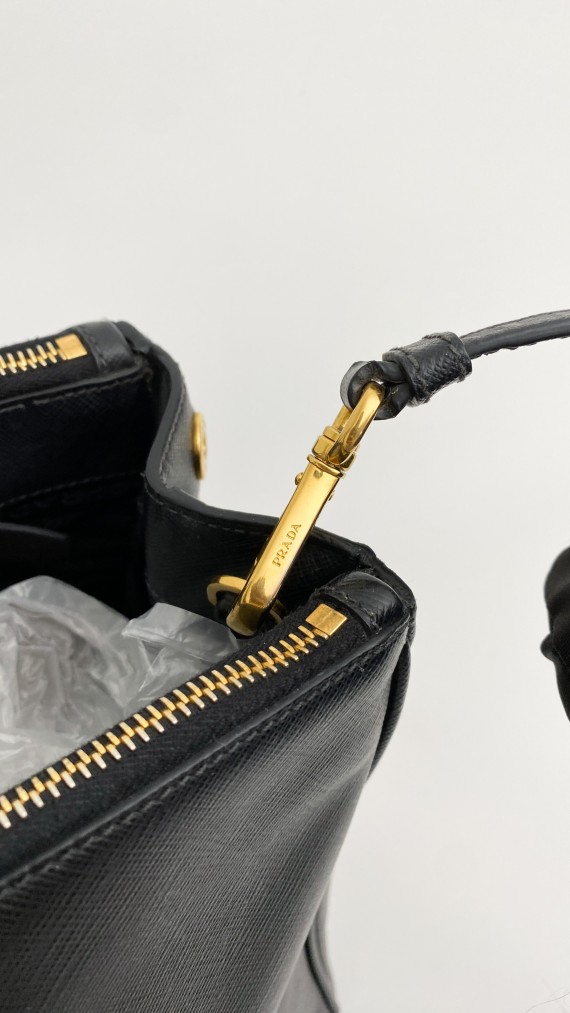 Prada Saffiano Bag Size Medium