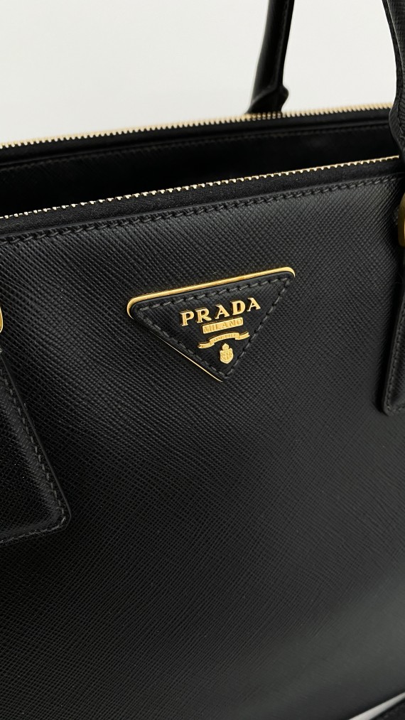 Prada Saffiano Bag Size Medium