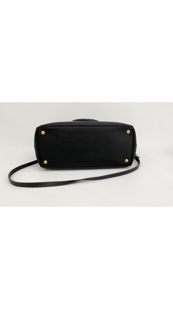 Prada Saffiano Bag Size Medium