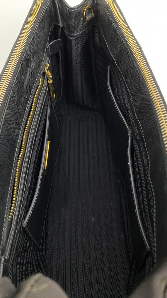 Prada Saffiano Bag Size Medium