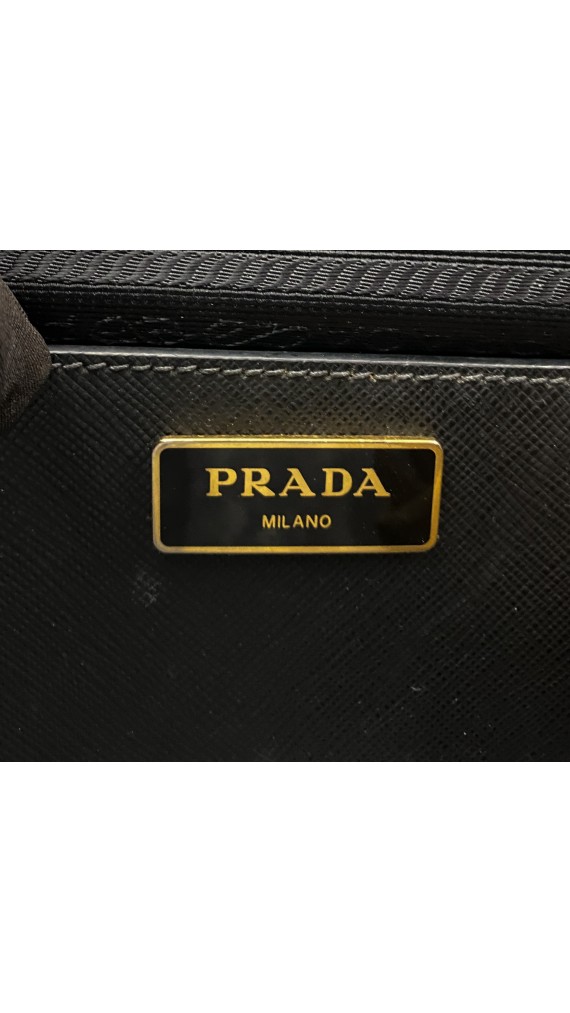 Prada Saffiano Bag Size Medium