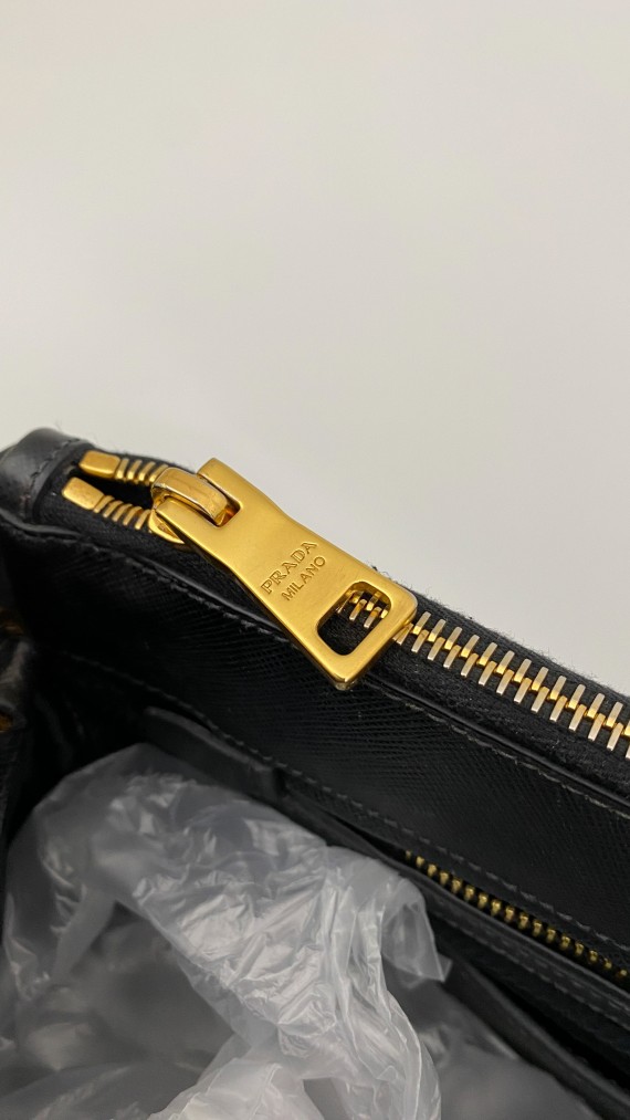 Prada Saffiano Bag Size Medium