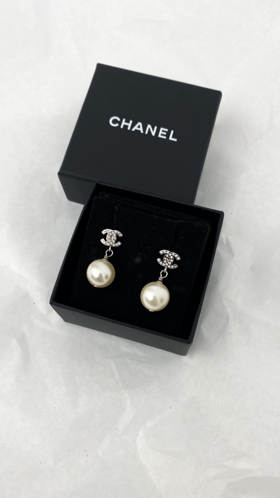 Chanel Øredobber