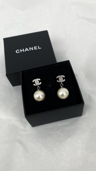 Chanel Øredobber