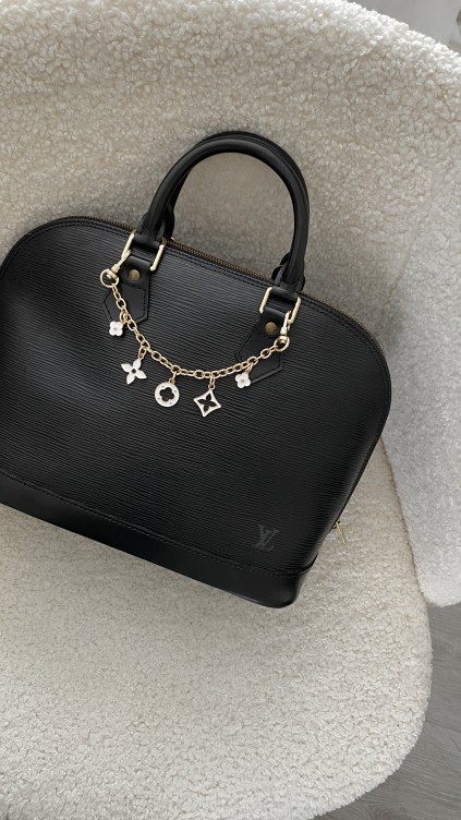 Louis Vuitton Epi Alma PM Bag