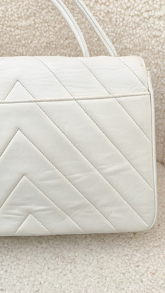 Vintage Chanel Shoulder Bag