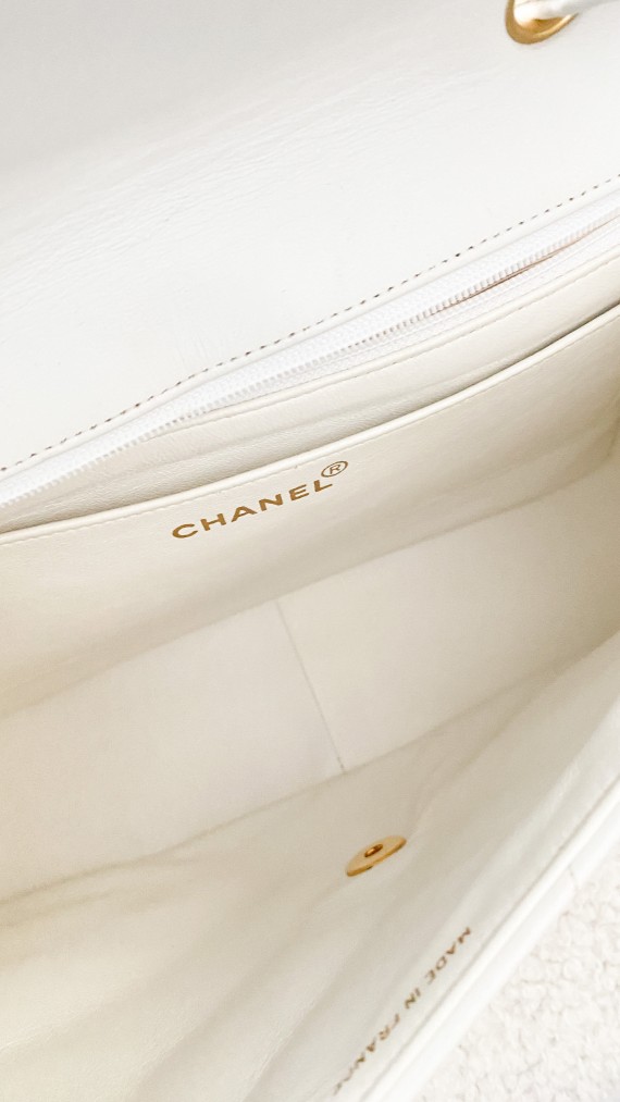 Vintage Chanel Shoulder Bag