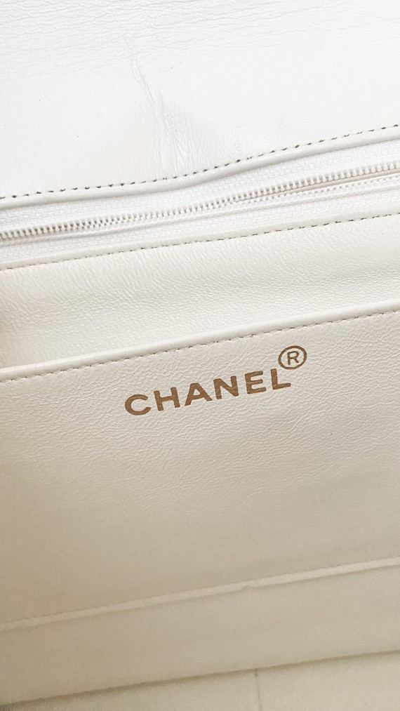 Vintage Chanel Shoulder Bag