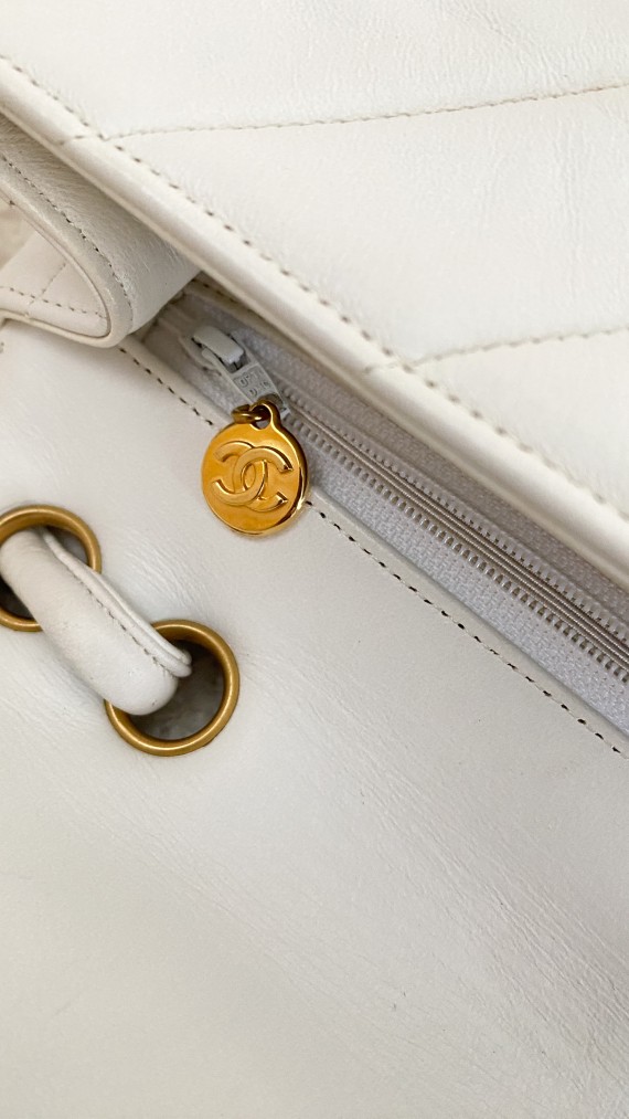 Vintage Chanel Shoulder Bag