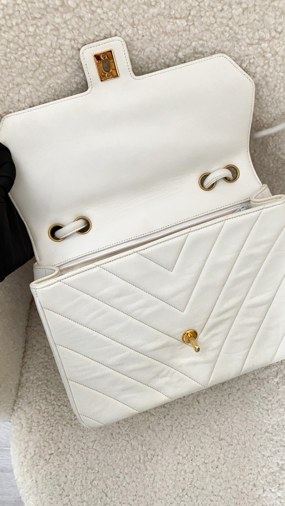 Vintage Chanel Shoulder Bag