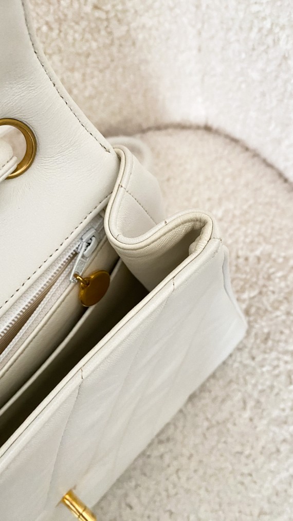 Vintage Chanel Shoulder Bag