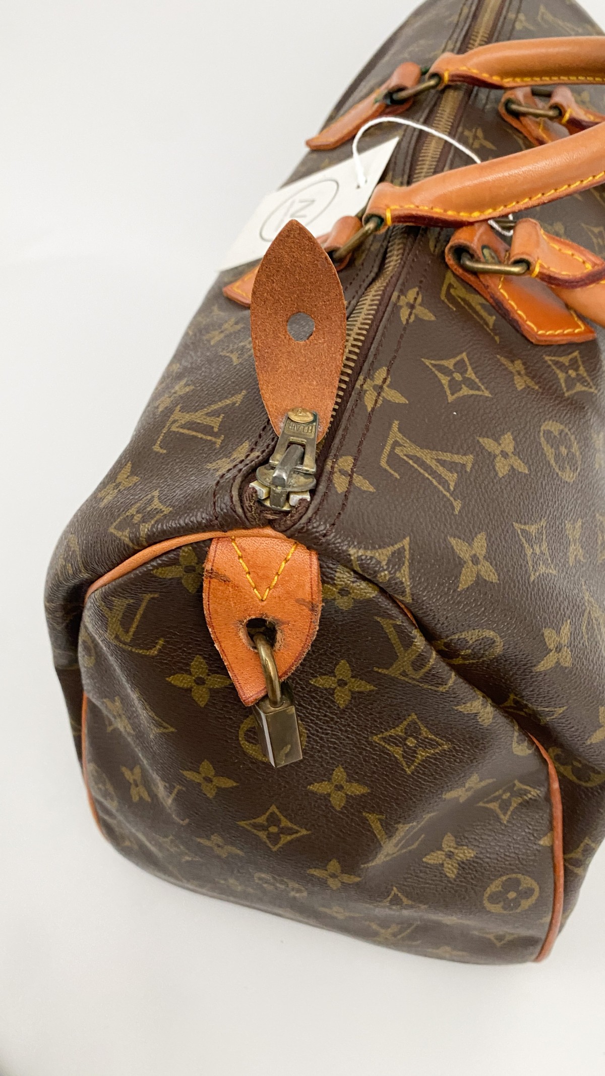 Louis Vuitton Speedy 40 – yourvintagelvoe