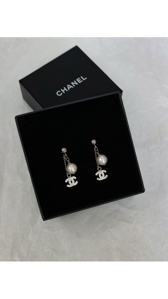 Chanel Øredobber