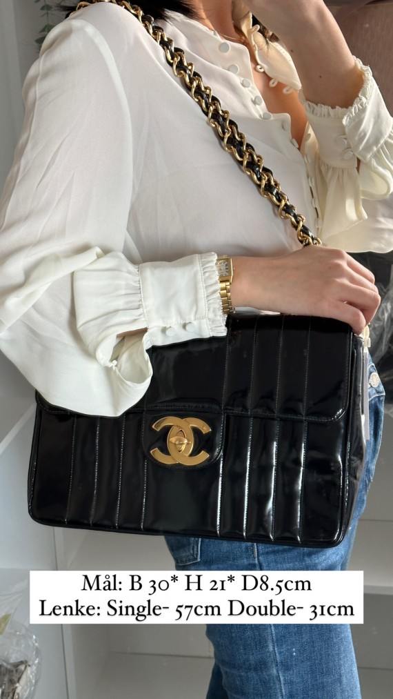 Chanel Jumbo Classic Single Flap Bag