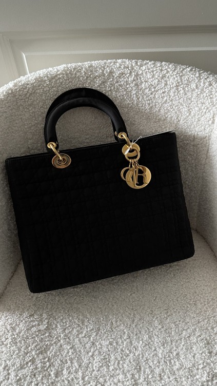 Lady Dior Size Large