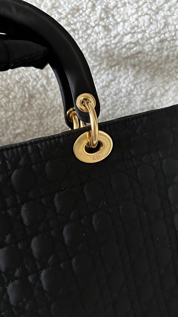 Lady Dior Size Large