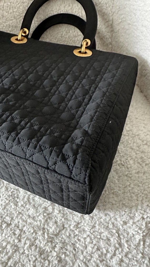 Lady Dior Size Large