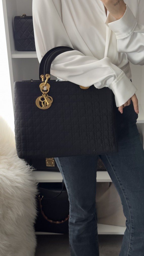 Lady Dior Size Large