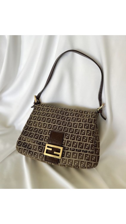 Fendi Mamma Baguette Bag