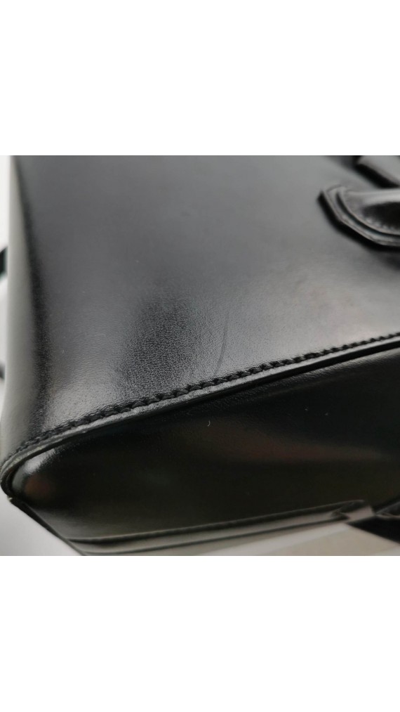 Givenchy Antigona Shoulder Bag