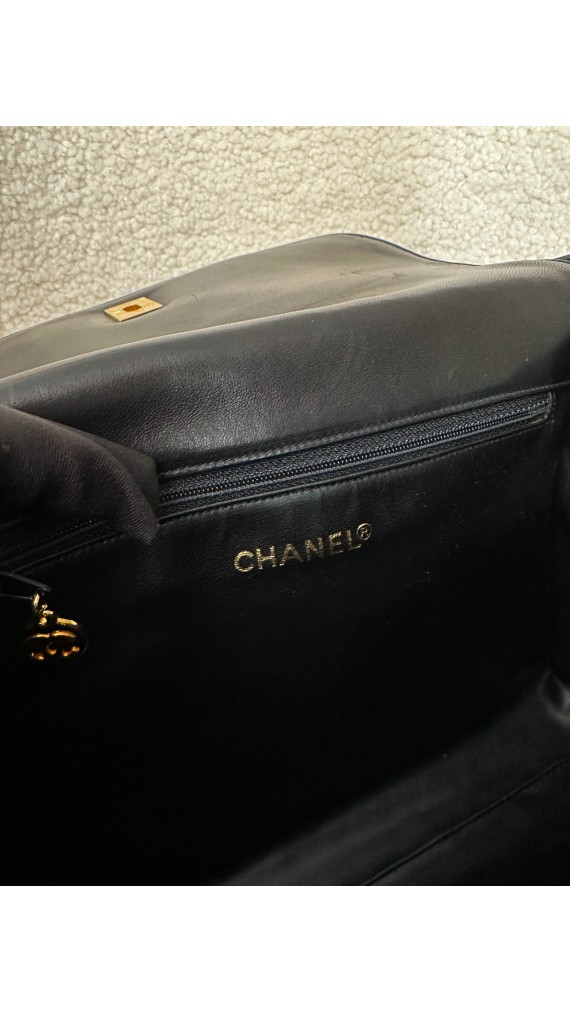 Vintage Chanel Single Bag