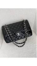 Chanel Jumbo Classic Double Flap Bag