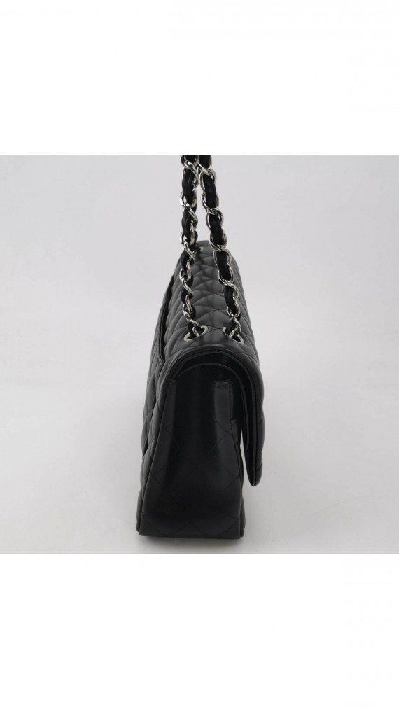Chanel Jumbo Classic Double Flap Bag